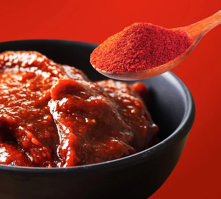Red pepper paste serving suggestion